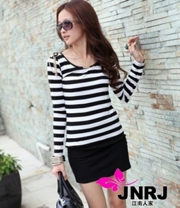 品牌服裝批發(fā)采購(gòu)指南 求購(gòu)信息、價(jià)格、樣品與尾貨庫存解讀